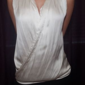 Drape front top